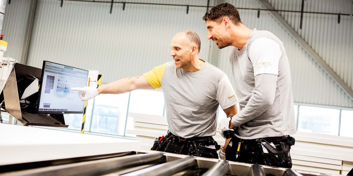 Ecophon co-workers in the production plant