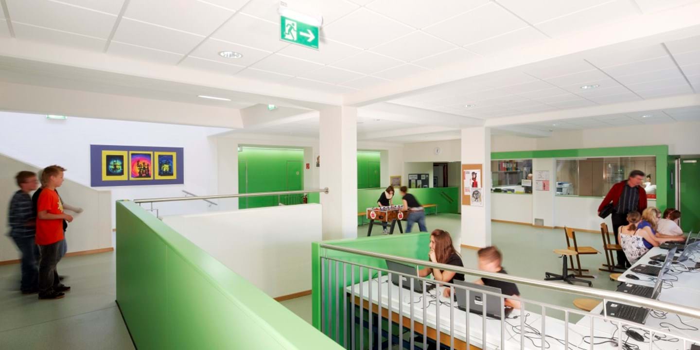 Breakout space